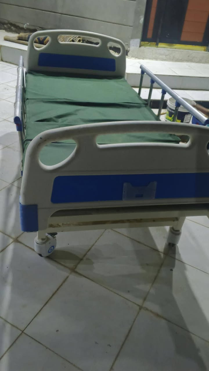 سرير طبي • حالة جديدة • مركز الديوانية