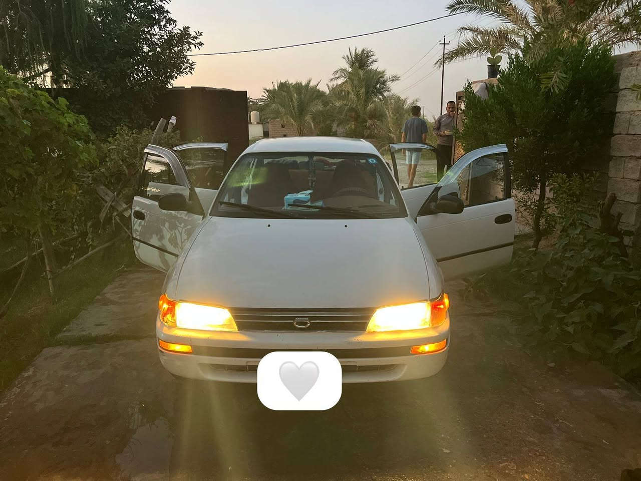 السلام عليكم /كورلا للبيع موديل 93
سيارة مال بيت خير من الله نضيفه كلشي شغال بيهه 

تبريد شغال / سنوية لل28 / رقم بغداد 

السعر 55 / يسره بلاد بدون تحوير 

الشراي يتصل ***********

 المكان ديالئ شهربان الكيلوات
