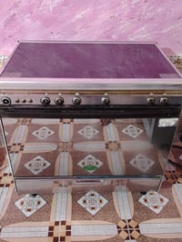 طباخ • كزيازي • شغال ونظيف