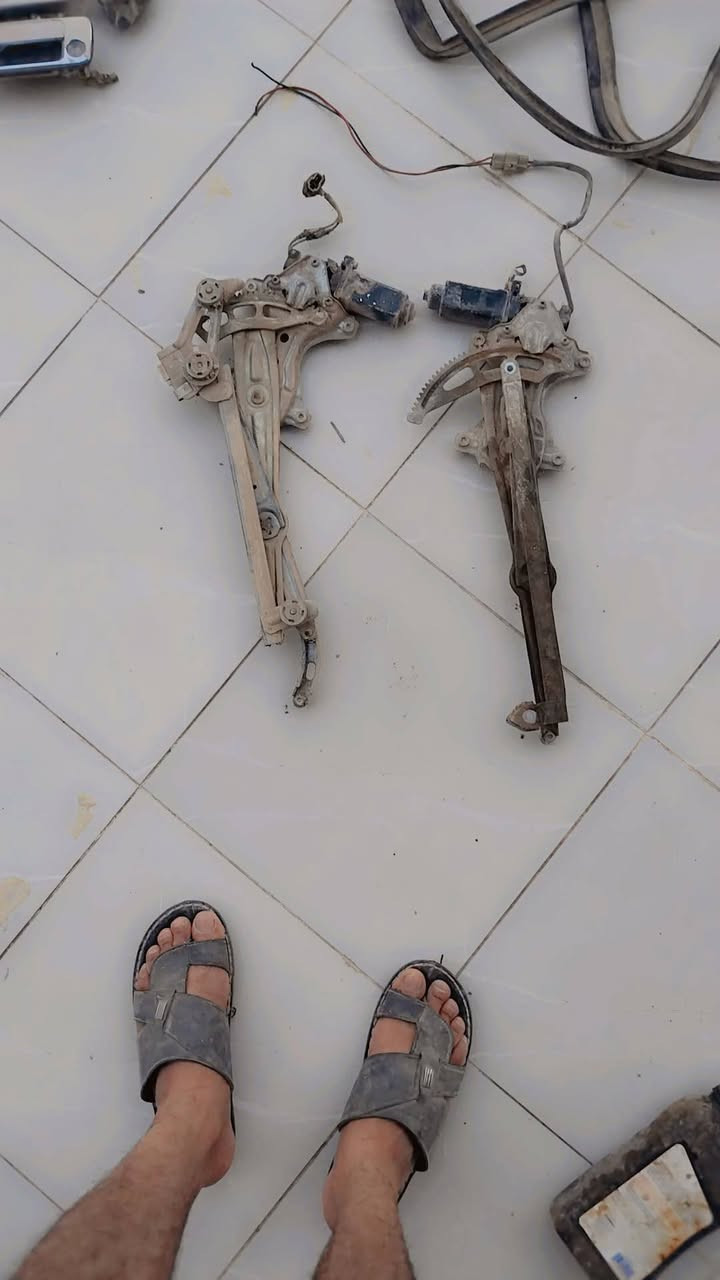 سلام عليكم غراض كرسته مسطرة للبيع بك لايت بي كسر شويه الجهه اليمنه يدات ابواب ابواب الصدر ثنينهن والباب الخلفي جهة اليسار ربل ابواب الداخل والخارج يعني الي بالسيارة والي بالابواب دعامية جديده مابيها اي شي قيم بما يرضي الله واخذهن ملاحظة ابيعهن شلع مابيع قطع
العنوان ناصرية سوق الشيوخ ناظم كرمة حسن 
الاتصال على الرقم ***********
سلام عليكم غراض كرسته مسطرة للبيع بك لايت بي كسر شويه الجهه اليمنه يدات ابواب ابواب الصدر ثنينهن والباب الخلفي جهة اليسار ربل ابواب الداخل والخارج يعني الي بالسيارة والي بالابواب دعامية جديده مابيها اي شي قيم بما يرضي الله واخذهن ملاحظة ابيعهن شلع مابيع قطع

