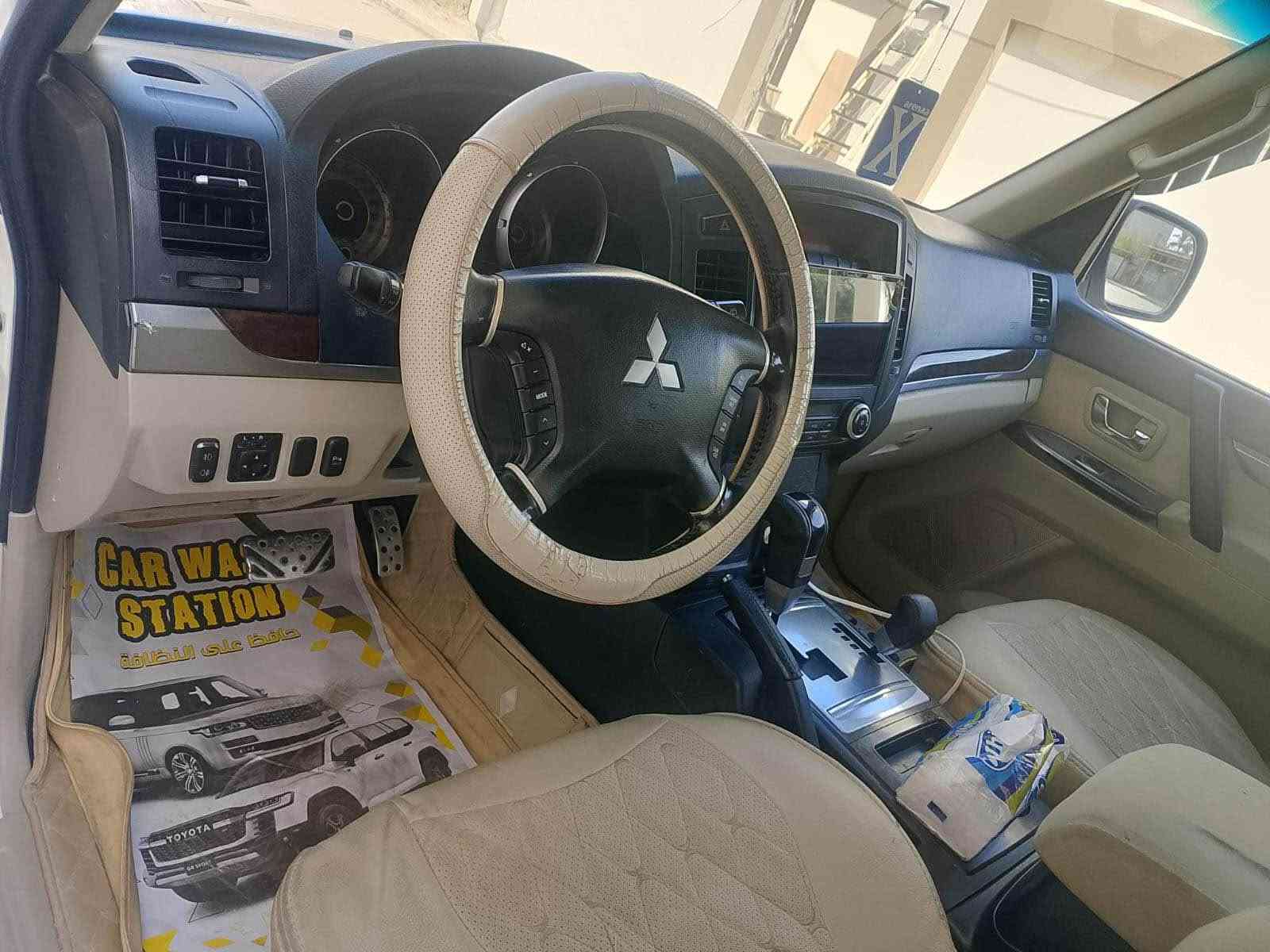 سلام عليكم باجيرو 13 للبيع محرك 3500 سياره حلوه ونظيفه سونار مرفق بالمنشور مكانه نجف ب125 وبيه مجال *********** النجف, العراق

