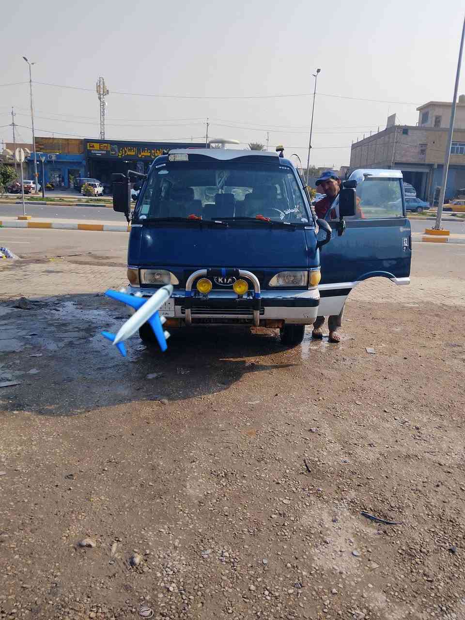 كيا بستا موديل ٩٥سنويه ل ٢٧ شواصي كفاله رقم بغداد مصفرة من الغرايم  خط حي العامل السعر ٥٨ وبيها مجال  ***********

