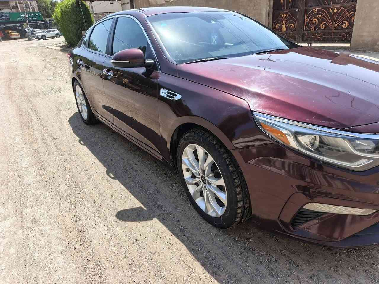 كيا اوبتما FE 2020 مكينة 2400
السيارة وارد امريكي فقط خشم جاملغ صبغ بدون تبديل بدون ايرباك بدون دواخل تعتبر كلين وشرط الفحص 
كير مكينة شرط الفحص بلاديات
تبريد ثلج+صدر امامي خلفي جديد السيارة مناقصها برغي ولا كلوب مشتغل بالدشبول ماشية 80 السعر 126 وبيها مجال مكاني بغداد 
***********
