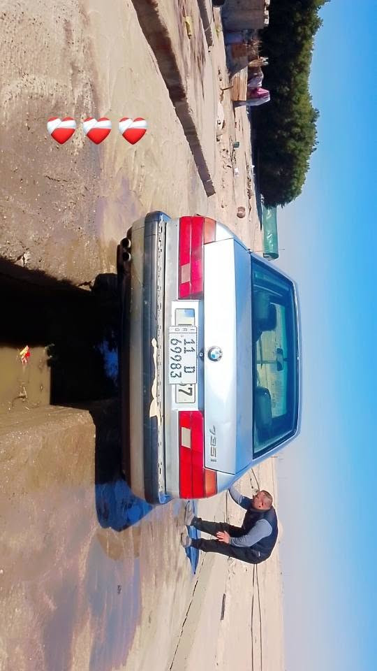 السلام عليكم
بي ام دبليو لبيع حجم 735

السعر 40 وذا اكو مراوس حسب القناعه
***********
