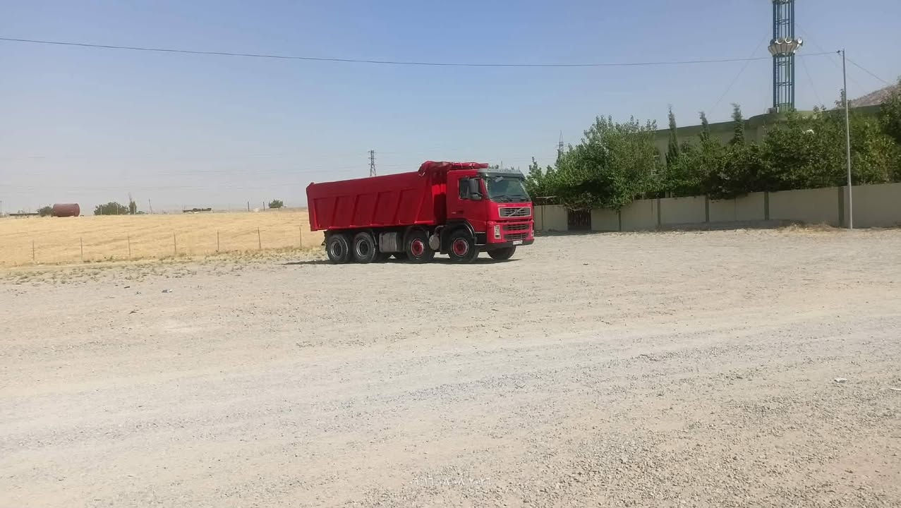 موديل ٢٠٠٢ • حجم ٤٢٠ • رقم انكليزي