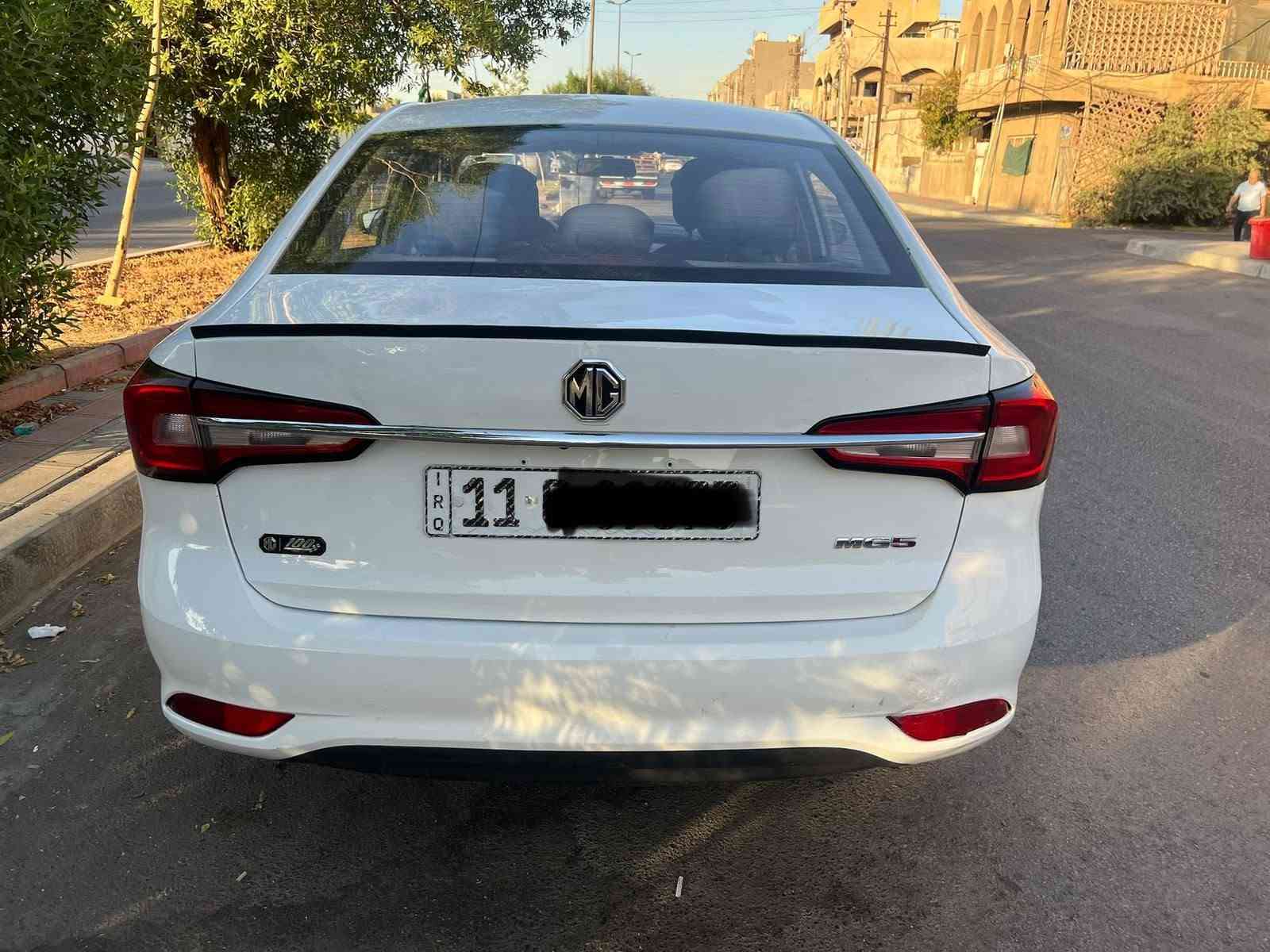 السلام عليكم للبيع mg5موديل ٢٠٢٥ ماخذيها زيرو ماشيه حاليا ٢٥ الف كم شاشه جبيرة كامرة خلفيه ويل كب تحكمات استيرن رقمها بغداد محرك كير داخل كله ع وضع الشركة وصبغ مابيها
بس بيها طخات وتعدلن بارد سعرها ١٠٠$ شدة وبيها مجال للاتصال ***********
