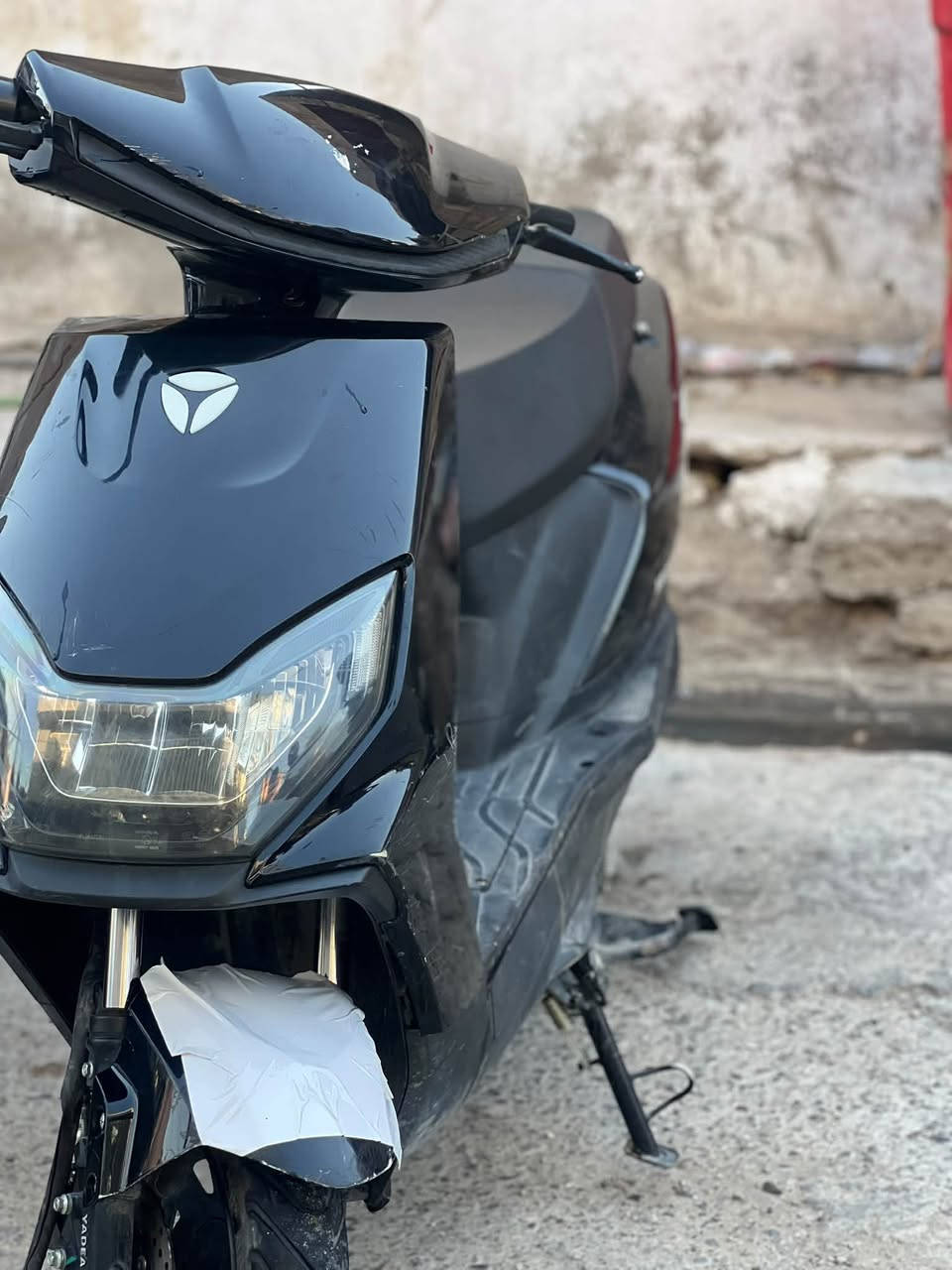 دراجة شحن لبيع YADEA RN بعدهة بالضمان مال بطاريات  سعر 550 بي مجال *********** مكاني ديالى بعقوبة
