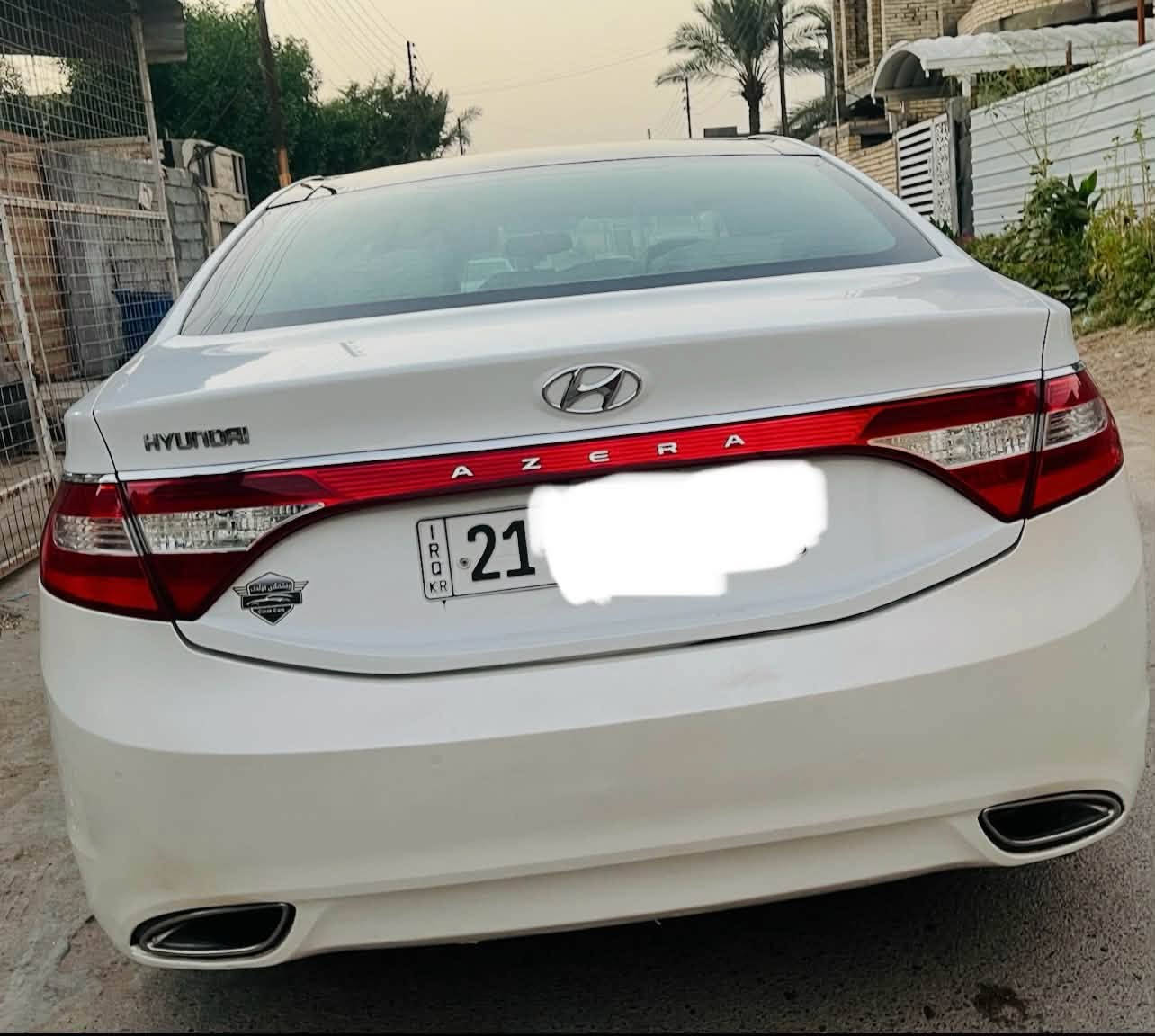 أزيرا • ٢٠١٢ • طخه بالصفحة