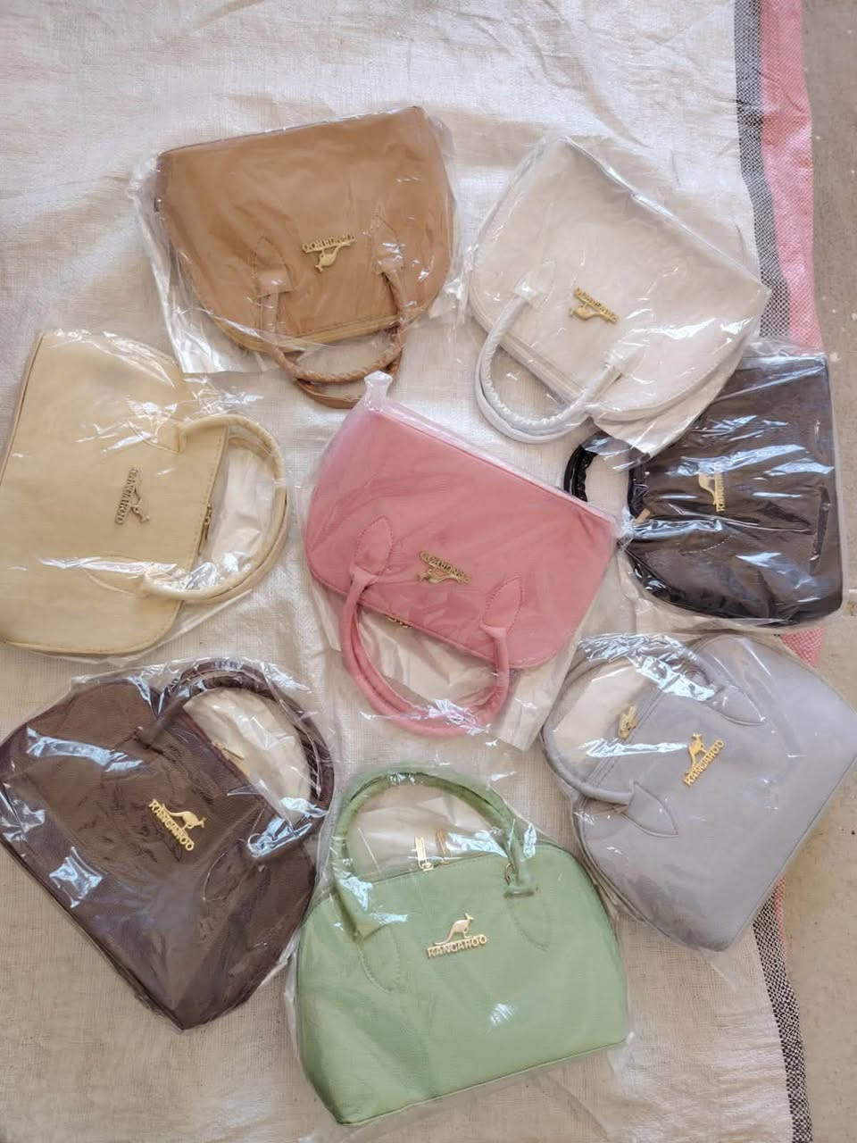 بخصوص هذاهلا بنوتات 💕✨
سويتلكم عرض كلش حلو على الجنط 👜😍
الجنطة بس 3 الاف 🔥
🔸 أقل طلب: 5 قطع

للطلب والاستفسار 📲
***********
