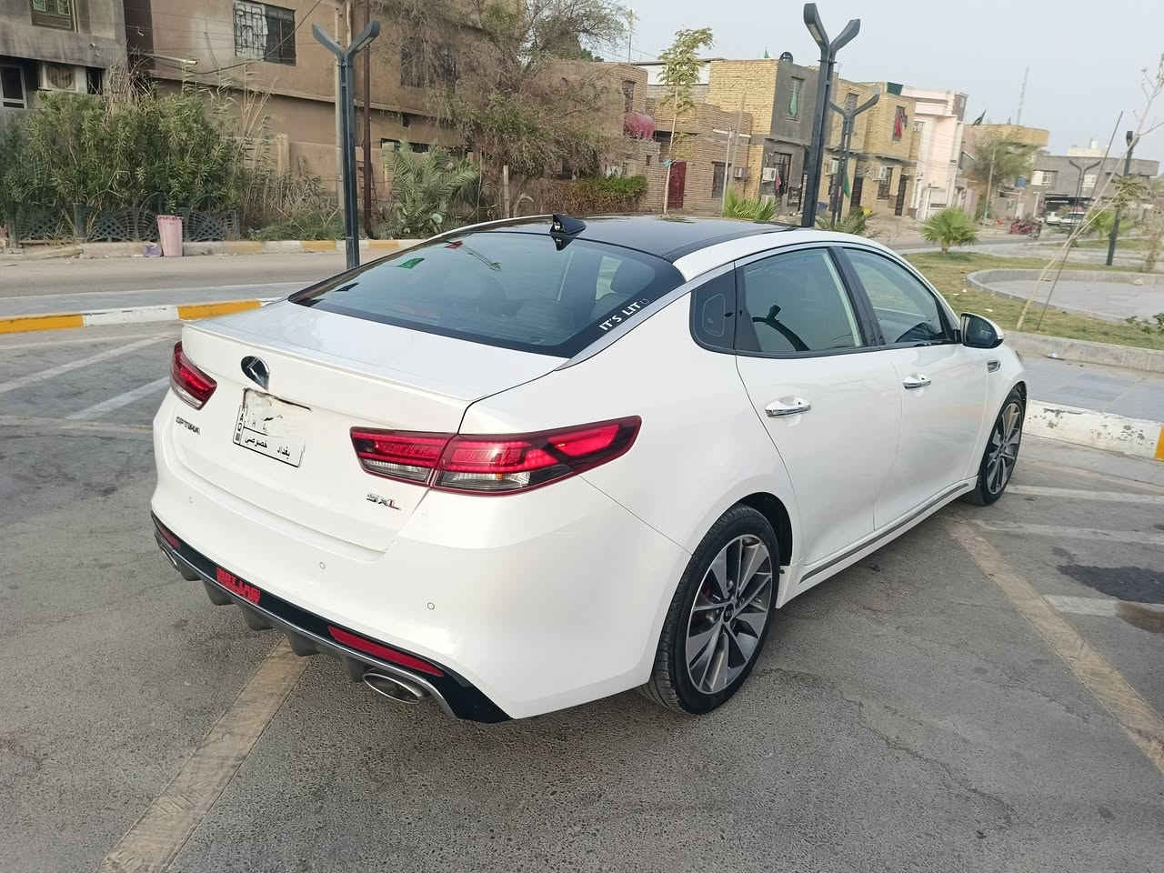 ااوبتما 2018 فئة SXL ..للبيع ..أعلى فئة بالمواصفات ..
.رقم بغداد ..مع بصمة ملحقة تشغيل عن بعد ..أيرباك سليم..الحادث كما موضح بالصور..تبديل باب وجاملغ ...المحرك والكير كفالة من الفتح او التصليح ماشية 96 الف وقابل للزيادة..السعر 143 مع مجال بسيط ...مكان ناصرية..للأستفسار الاتصال *********** مع  الواتس اب
