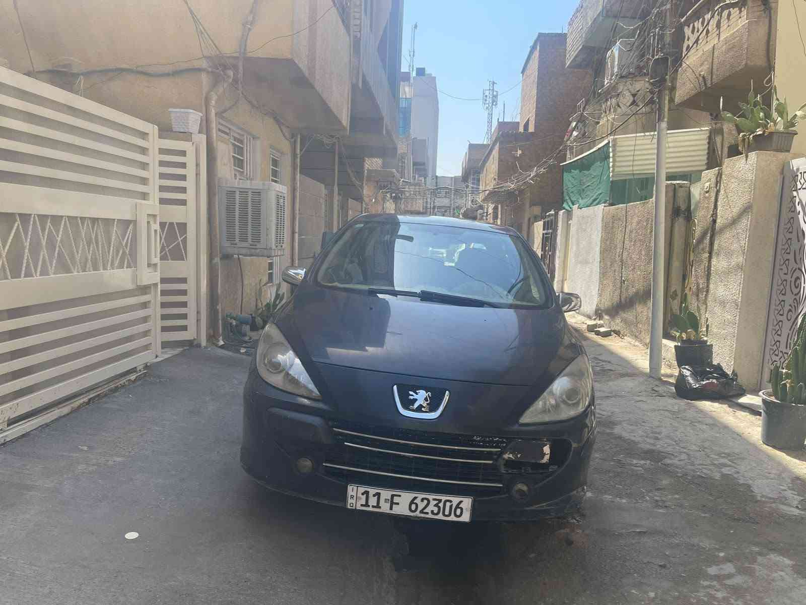 بيجو فرنسي • ٢٠٠٦ • نقص تبريد