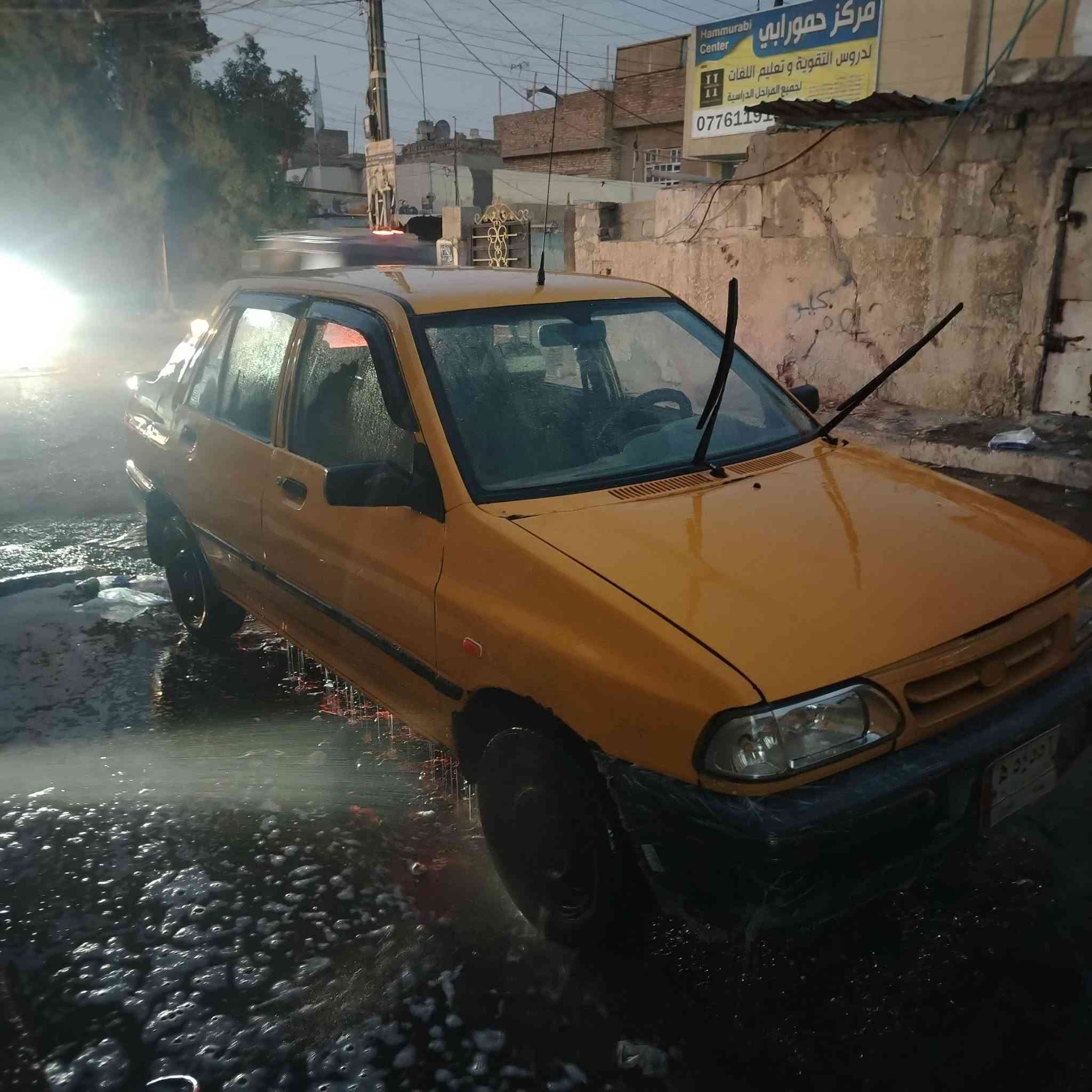 السلام عليكم سايبه موديل 18 للبيع مكينه كير خير من الله صدرهه تعبان معمره تعمير جديد السعر٠ خاص  اي استفسار انتصل عله الرقم ***********  مكان بغداد
