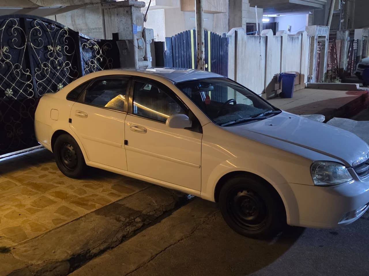السلام عليكم  اوبترا موديل 2008
رقم اربيل 

السيارة بيها اربع قطع صبغ بدون دواخل محرك 16 
التبريد كمبريسر فقط  مكينة وكير شرط كير توماتيك السيارة باسمي تحويل وكالة شرط كابون بانزين بيها 
موصل الايسر الدركزلية للتفاصيل اكثر الاتصال على رقم غير متواجد عل الفيس بوك
***********
***********
