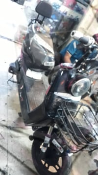 للبيع • تواصل • خاص