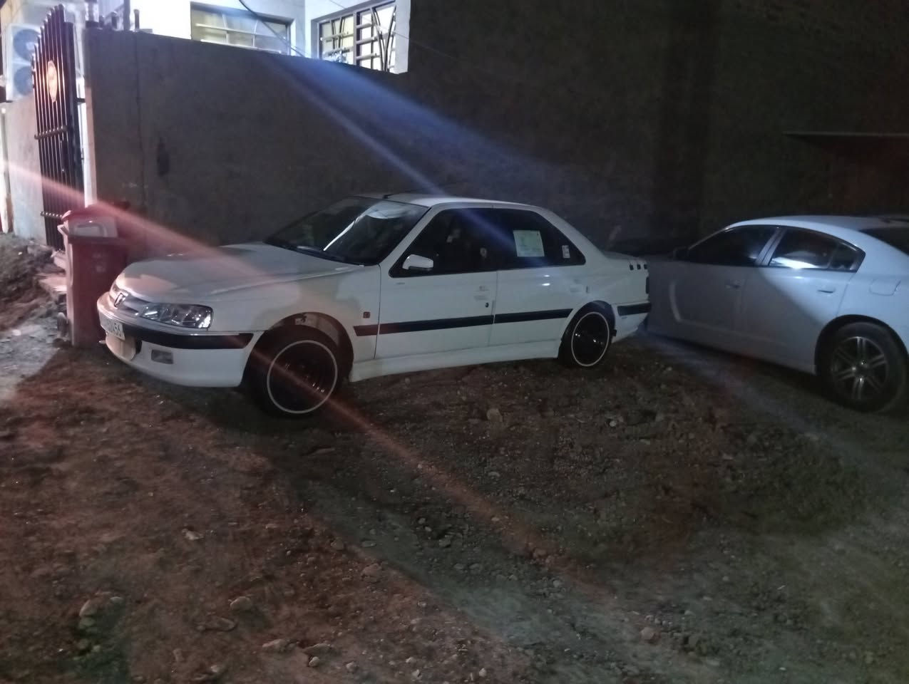 بيجو بارص موديل 15كفاله عامه عده دواير معمرات مكينه صالي شهر لمن شاده مكينه جديده حداديه 100/100كهربايات شغاله تبريد شغال تخم تأير ما بيه اي نقص مكاني بابل السعر 50 وبيه مجال *********** بسمي السياره تحويل مباشر رقم جديد نكليزي وهزه جديده وسنويه لل30
