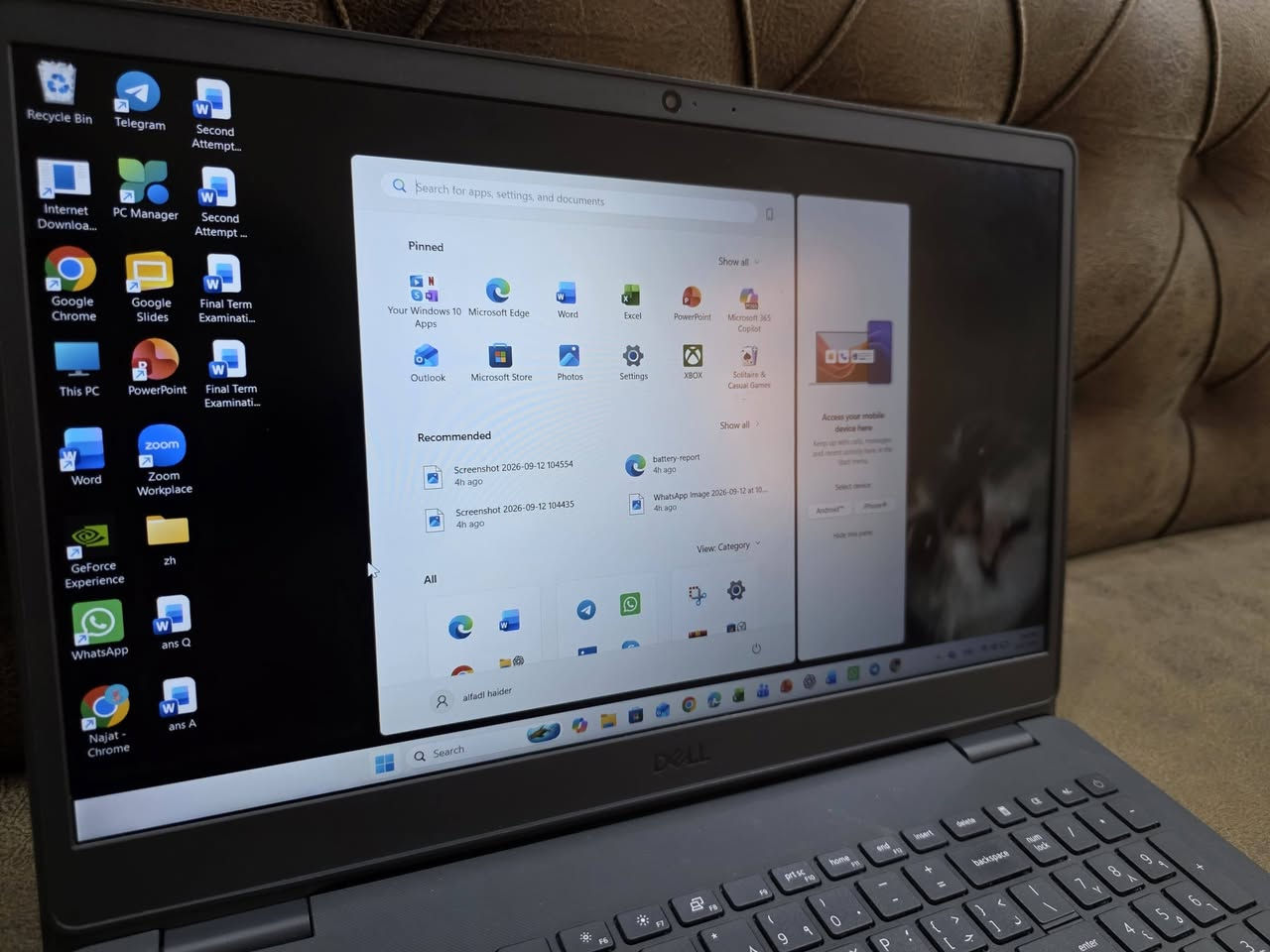 للبيع لابتوب Dell Vostro 3500 بحالة ممتازة
الموديل: Dell Vostro 15 3500
المعالج (CPU): Intel Core i7-1165G7 (الجيل الحادي عشر - 11th Gen)
الذاكرة العشوائية (RAM): 8GB DDR4
التخزين (SSD): 256GB SSD (سريع جداً في الإقلاع والفتح)
الشاشة: 15.6 بوصة Full HD WVA
نظام التشغيل: Windows 11 Pro
المنافذ والمميزات:
مع كامل الملحقات باكيته + الشاحن الاصلي
منفذ HDMI
قارئ كروت الذاكرة SD Card Reader
كاميرا ويب HD Webcam
كيبورد مقاوم للانسكاب (Spill-Resistant Keyboard)
ملاحظة: الجهاز نظيف جداً ومستعمل استعمال شخصي.
السعر 500 الف 
للتواصل *********** واتساب
العنوان : البصرة
