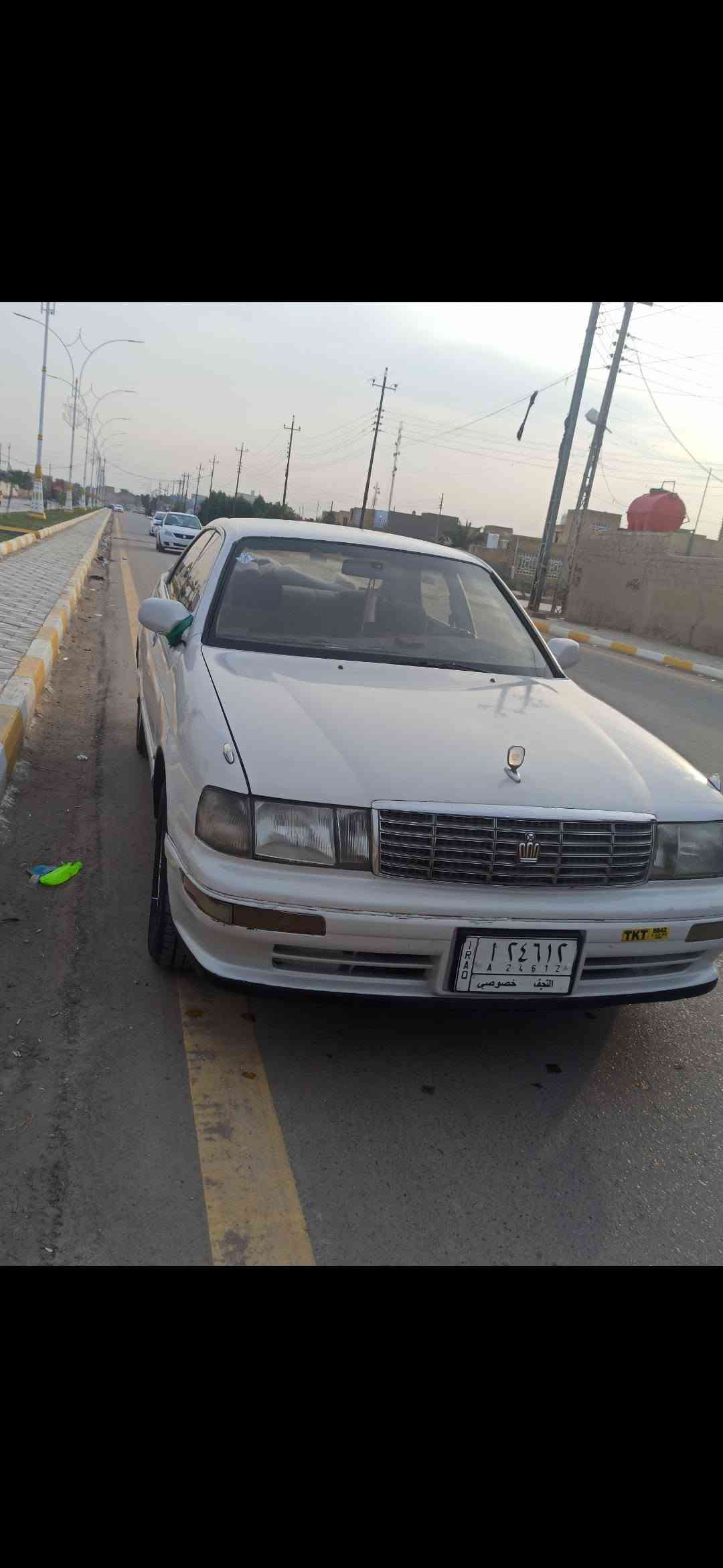 سلام عليكم بطه منفصل مكفولة ضربه وكص واصوليات وعيب شرعي ومكينه حاويه شاده بأيدي كفالة ثنين ونص ديلكو 
مبدل جعمقه+ باور+ دينمو+ باتري+ تواير جدد فقط تاير واحد نص عمر + حداديه جديده وره وكدام  #السعر53 وبيه مجال كلش قليل....رقم الهاتف *********** موجود وتساب أو اتصال
