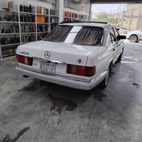 مرسيدس • ١٩٩٠ • فول مواصفات