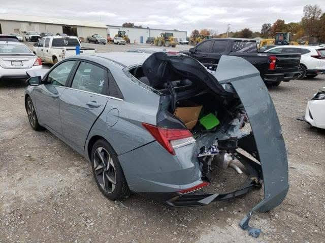 سلام عليكم
النتره موديل 21 فول موصفات 1/1
حادثه واضح بل صوره 
للبيع 
السعر 120 وبيه مجال
الرقم ***********
