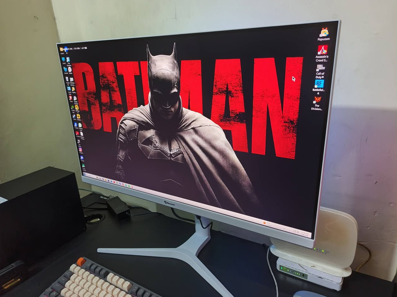 شاشه كيمينك 
حجم
32
2k
180 htz
hdr 
fast ips
سرعه الاستجابه 0.5
لون ابيض بيه ارجي بي
ستاند متحرك
شاشه جديده و مكفوله من كل شي
كرتونه و اغراضه كامله
الي مهتم يراسلني واتساب
مكان بغداد البياع 
***********
توصيل محافظات ماعندي
