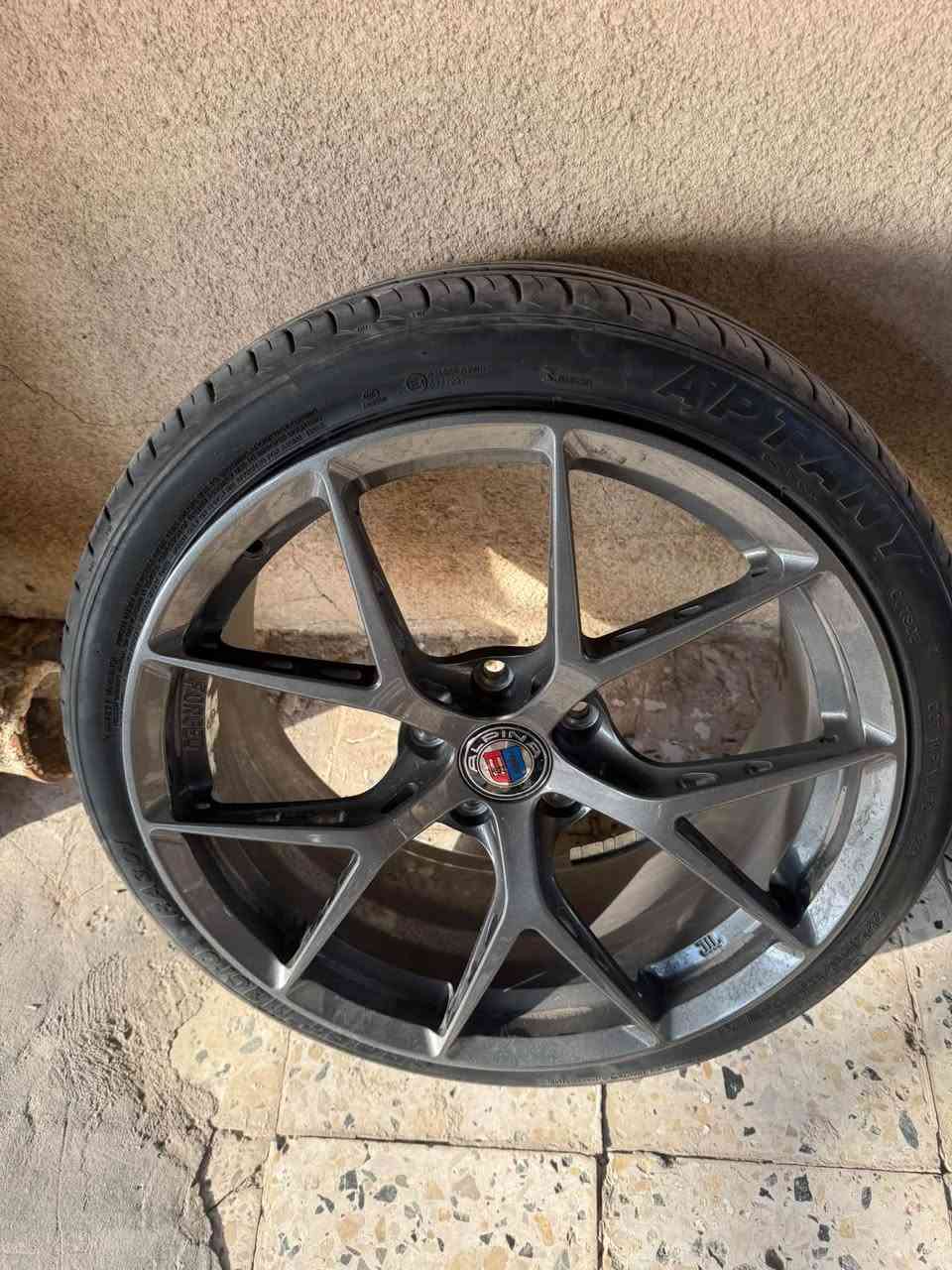 ويل فورجت • حجم ١٩ • تاير جديد