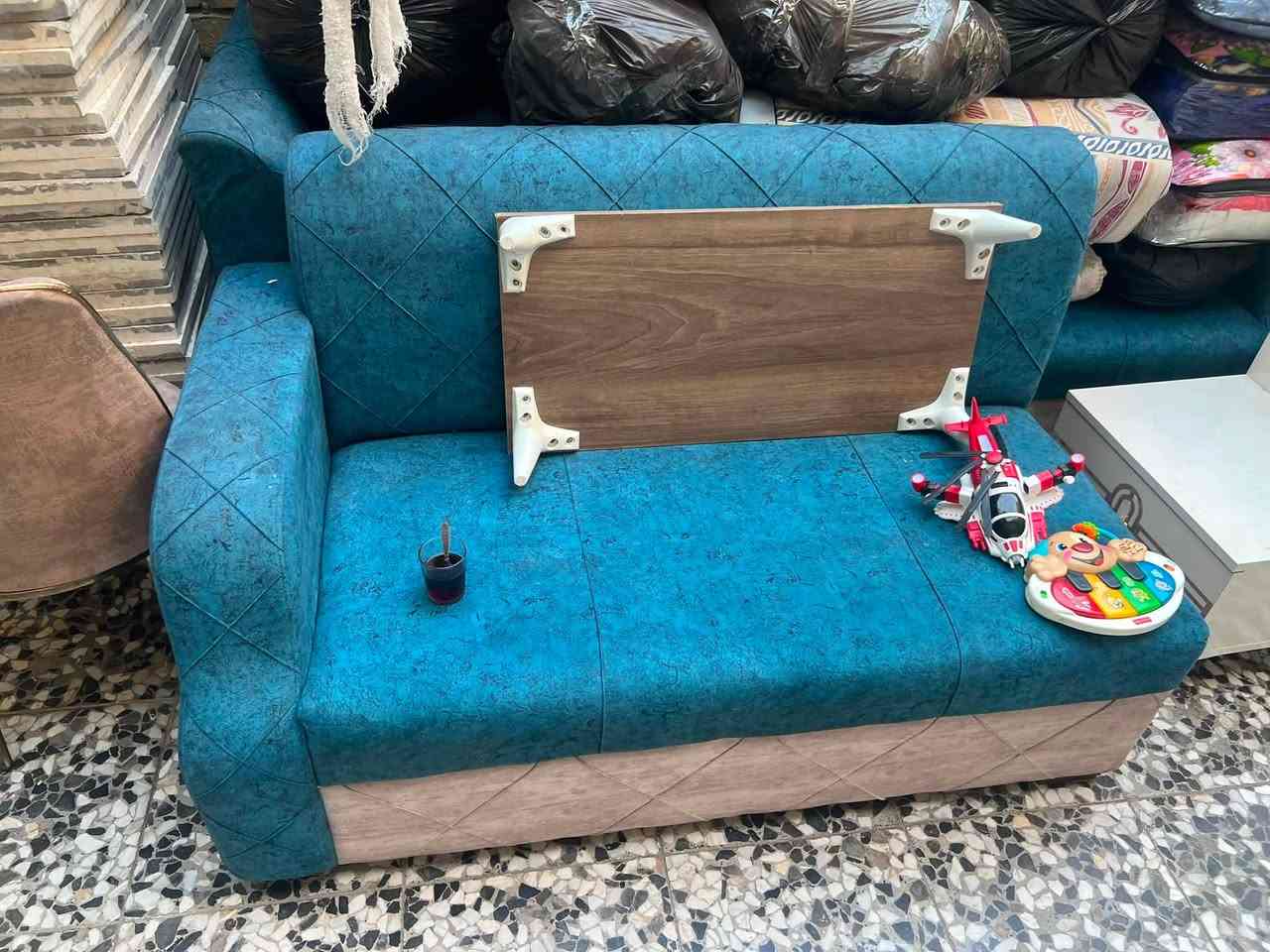 متواجدغراض بسعر مناسب في بغداد البلديات اكثر من حاجه غرفه نوم ٥ دواشك عدد ٢ قطع طباخ ٤ عيون تخم ١٠ مقاعد نضيف جربايه أطفال نفر عد ٢ نفرين عدد ١ كاونتر الامنيوم وكاونتر تركي التواصل عبر الهاتف *********** بيع مستعجل
