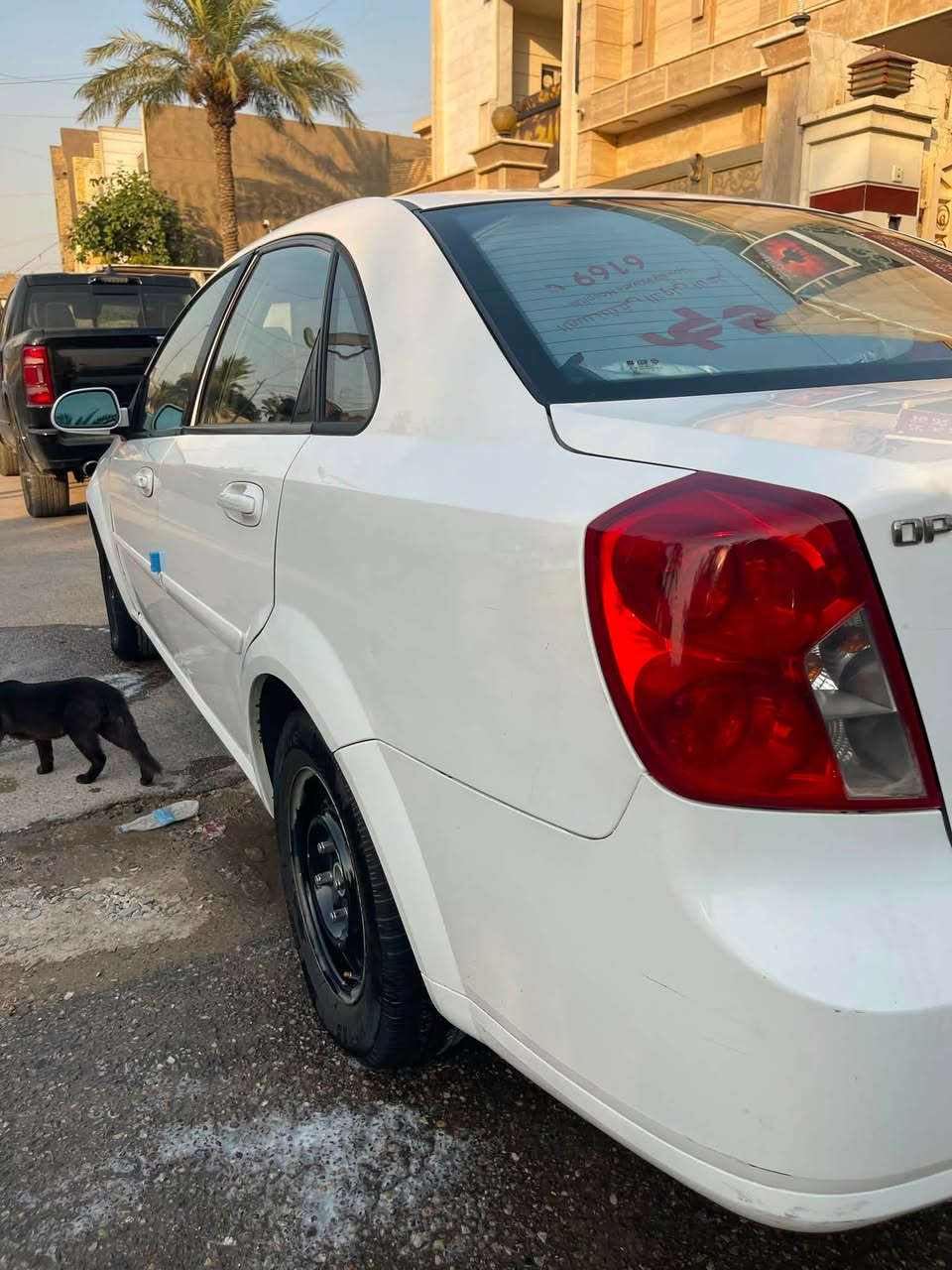 السلام عليكم…🙋‍♂️
اوبترا ٢٠١٠🚗
رقم بغداد انكليزي تحويل ثاني يوم 
السياره ماشيه 165 الف كير ومكينه ومنضومه تبريد وباتري وصدر امامي درايم شفت ودسكات بربنات دبلات قواعد دبل ومشط جدد قبل شهر ونص مبدلهن
سياره جاهزه مبيه اي نقص شاشه تاب 
بغداد /جميلة /ساحة مضفر📍
رقم الهاتف:***********📞
السعر /75$
