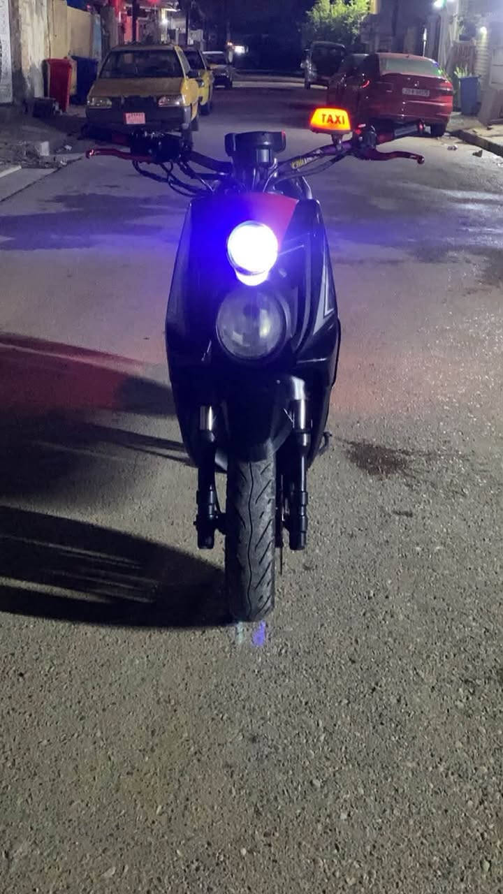 سلام عليكم دراجه سكنز جبلي موديل ١٣ نوزل دراجه جاهزه مابيها كل نقص منفيس كامل مراوس بدراجه بوكسر مكاني بغداد حسينيه راشديه ***********
