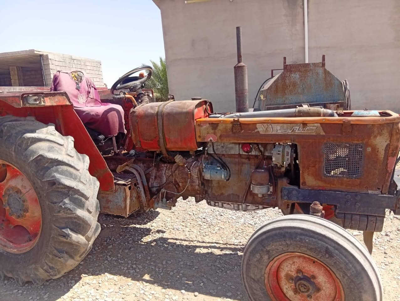 سلام عليكم مكينه عنتر البيع موديل 89مكلف بل نشر التواصل عل رقم ***********
