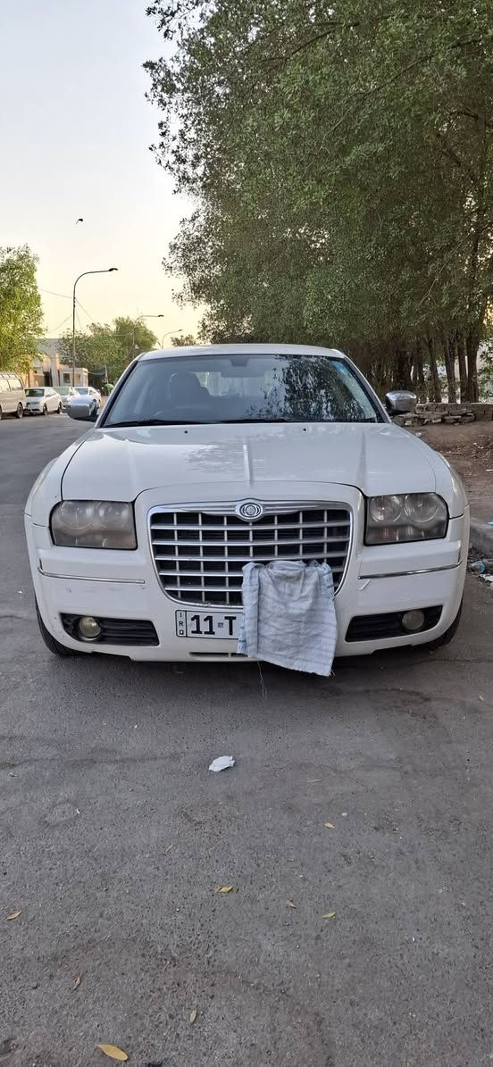 السلام عليكم...اوباما للبيع موديل 2010 رقم بغداد محرك 3500 جاهزه من كلشي كير محرك اكسل تبريد كهربائيات والسونار موجود بالمنشور وترايك وين مايعجبك السعر 110 مكاني بغداد واي استفسار ‏‪***********‬‏
