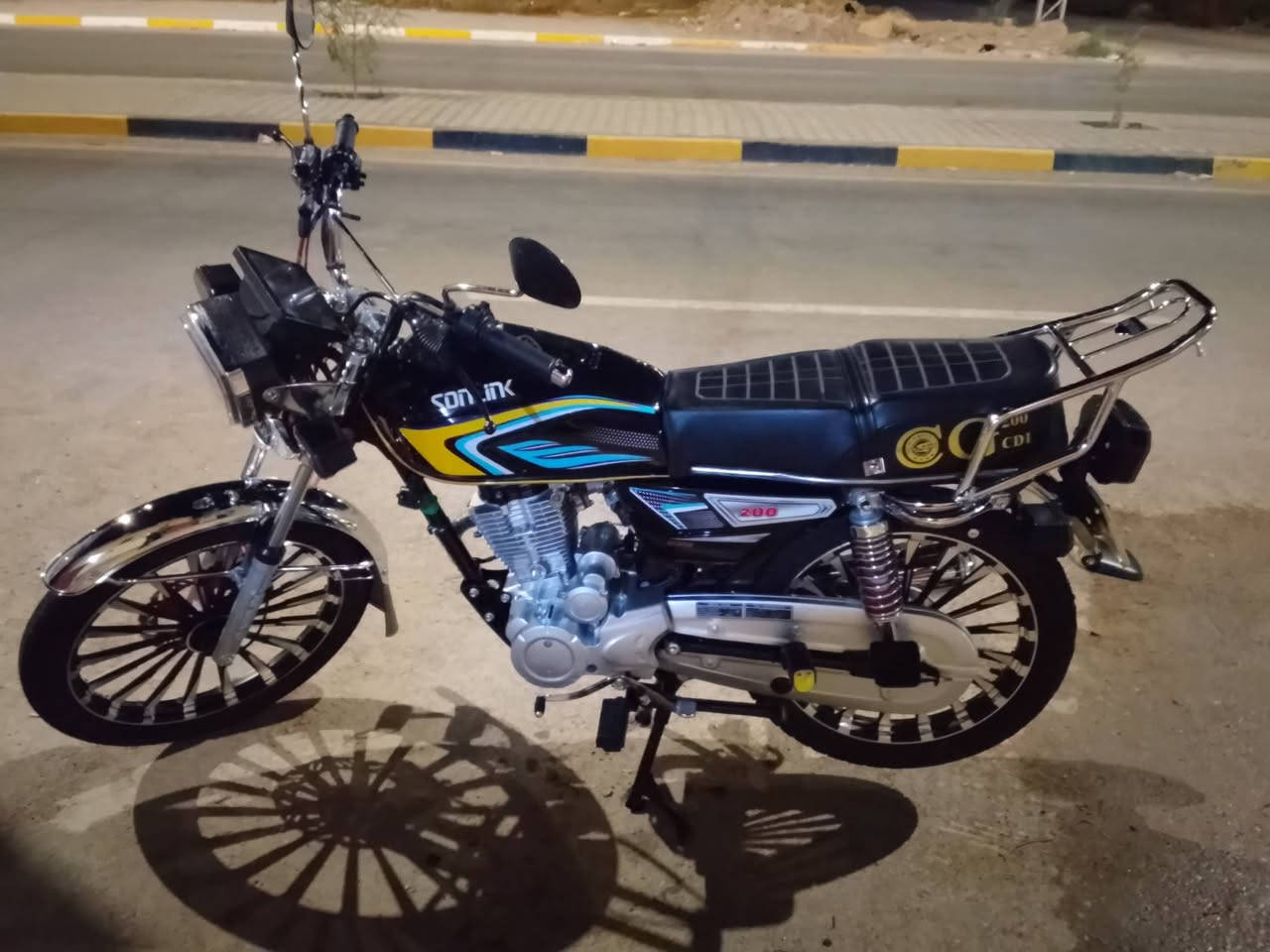 السلام عليكم دراجة بالجيس بعدها مبدل دهن 3 مرات نايلون بعده بيها سونلك 5 كير بصمتين وية الدراجة نظام تشغيل عن بعد دراجة اذا تريد تاخذها تعتبر روحك ماخذ جديدة من الاخير علية الدراجة مشتريها بمليون وميتين ماصارلي شهر وهسه اريد ابيعها شرط تاخذها تفرها وين متريد المهم سعرها من الاخير مليون أوراق الدراجة موجودة رقمي هذا ***********
