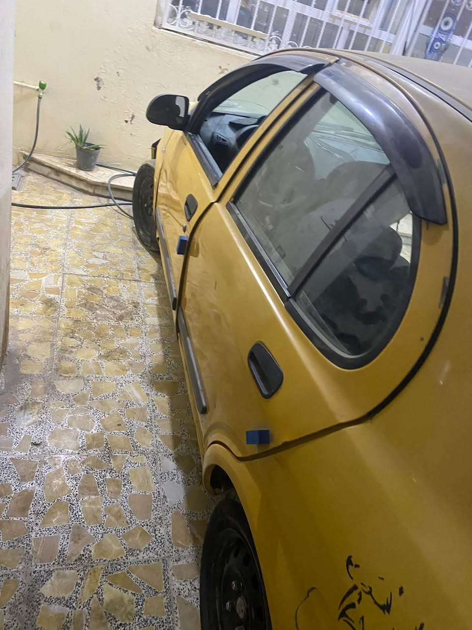 السلام عليكم سياره طيبه موديل ٢٠١٦ مضروب من صفحه 
مكينه شغل غراضه موجود سياره سعره ١٨ ورقه وبيه مجال
رقمي 

‭***********‬

