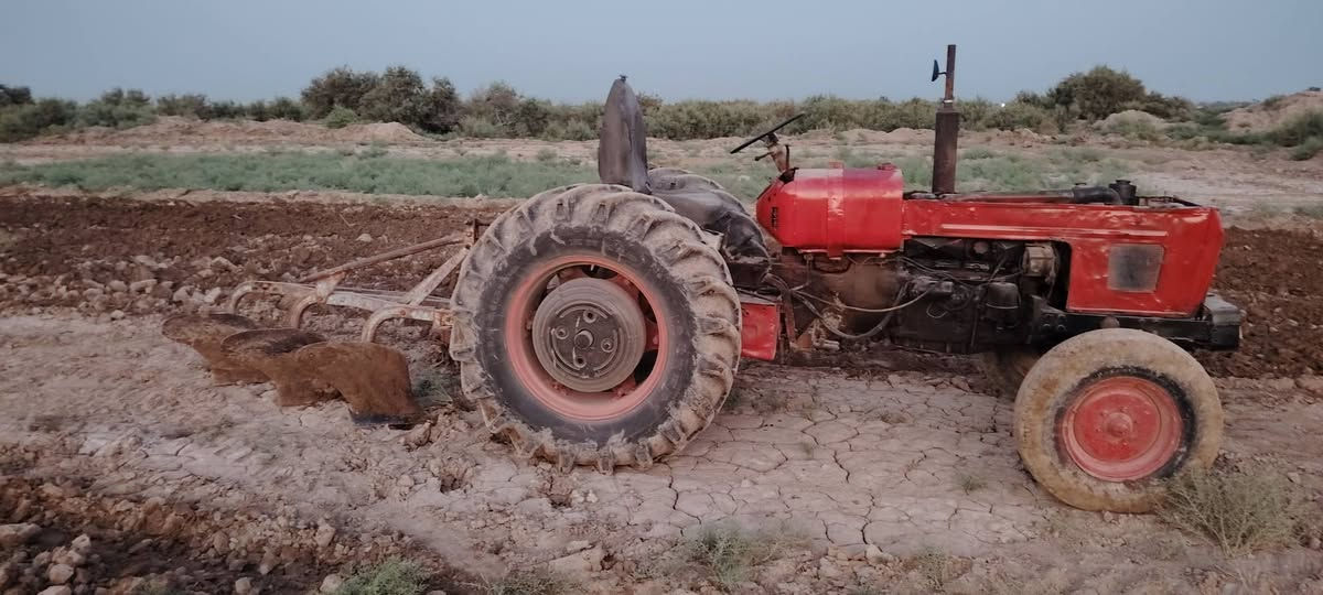 عنتررقم بابل بسمي تحويل تجفيت ريمر جديد جاهزة للكراب عل الفحص ويها جميع غراضها مع العربانة السعر 5مليون بيها مجال ت***********
