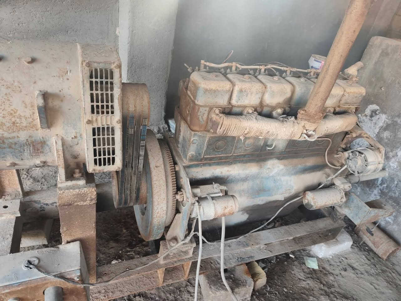 السلام عليكم ورحمه الله
مولدة هندي 6 بستم  50kv
 المولدة متروكه 
 مكانها بالديوانية 
 للاستفسار الاتصال على الرقم التالي  صاحب المولده
***********
