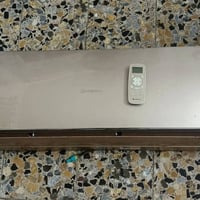 سبلت • نضيف • وحدة داخلية