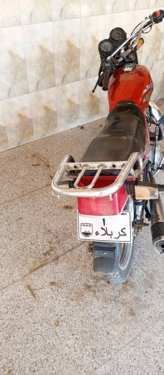 دراجه للبيع فيوم نظيفه كلها شغاله كهربائيات كلها تشتغل كلك السعر 350 وبيها مجال مكاني كربلاء غرب الامام عون***********
