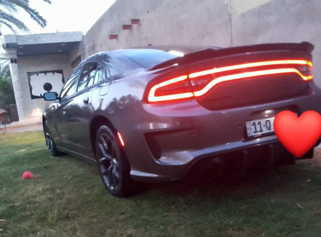 السلام عليكم ورحمة الله        مراوس باوبامه
جارجر مديل 22 sxt اصل رقم بغداد الون رمادي فول عد الفتحه حادثه دعاميات وجاملغ خلفي وبارد بالجاملغ الامامي عكس السيايق ارباك سليم وباقي كفاله سياره جديده 
 مبايل ***********0 مكاني ديوانيه غماس
