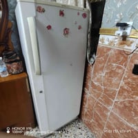 ثلاجه كبيره حجم١٦قدم نضيفه كلش لا مصلحه ولا شي تبريدها ممتاز اريدها ب١...