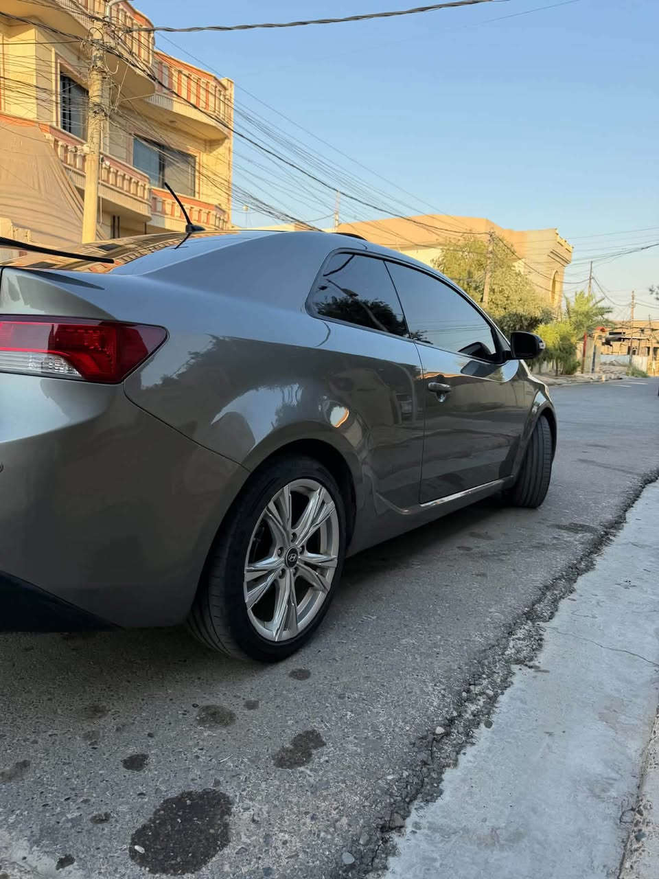 كيا فورتي موديل 2013 صبغ حزام للجماليه محرك 2400 دوش المحرك والكير شرط تبريد شغال كهربائات كلها شغاله طخم امامي خلفي شرط طخم تاير جديد رقم جديد وسنويه جديده شرط التحويل السعر 87 وبيها مجال للستفسار ⬇️
***********📞
***********📞
