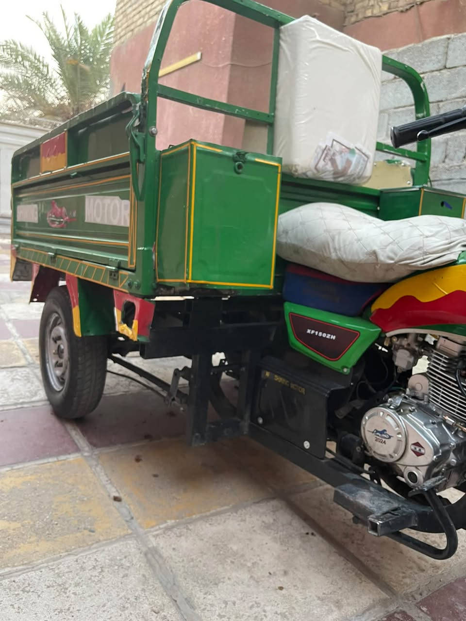 سلام عليكم
ستوته موديل ٢٠٢١ مكينه ٢٤ جديده أوراق 

جاهزه من كلشي نكره سلف تراي وين مايعجبك 

مستعجل ع بيعته عندي ضرف الله يشهد 

سعره //مليون او ٩٠٠ او بيه مجال للعلم مصبوغه
***********
