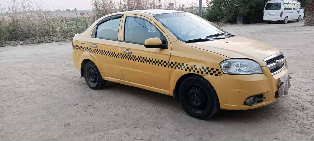 افيو موديل 2009 شركه عامه كير محرك مكفولات حداديه كهربائيات شغاله تخم تاير  بيه طخه ب باب بدون داخل 
مدار ثاني يوم  رقمه نجف مكان السياره ب الكفل47وبيه مجال
***********
