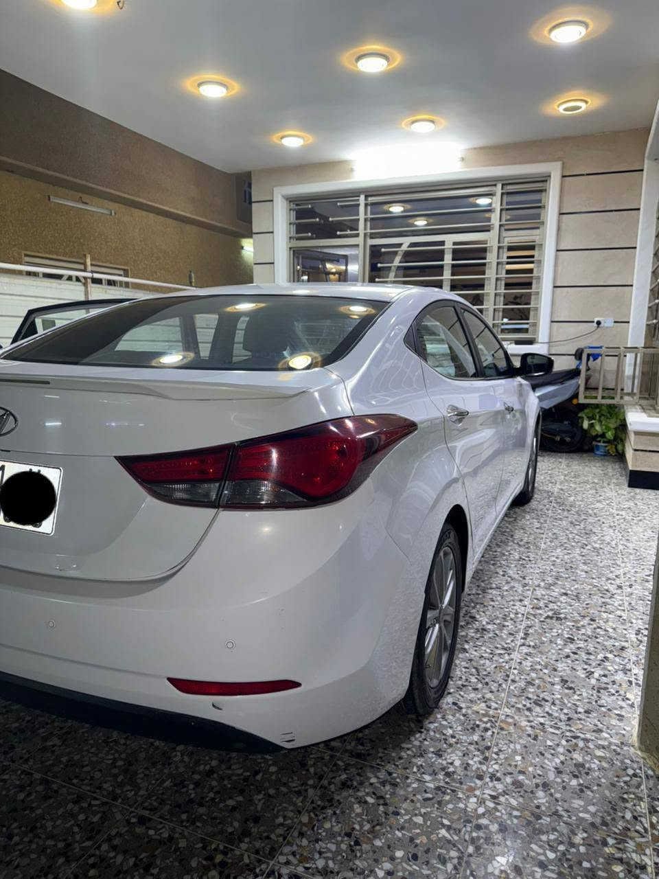 النترا موديل 15 خليجي
فول مواصفات عدا البصمه 

ماشيه 160 حقيقي 

باسمي رقم جديد 

محرك 1800 

ويل كب 

فتحه سقف 

اشاير بالمري 

تحكمات ستيرن 

كشنات جلد 

مكفوله من الصبغ عدا البنيد مبدل اصلي 

مكان السياره بغداد /الطارميه 

السعر عل  الرقم 

للاستفسار /*********** اكو واتساب
