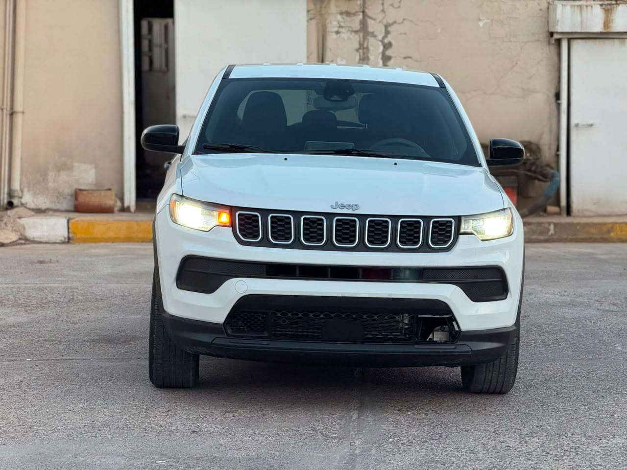 Jeep compass 2025 sport
بدون صبغ 
بدون دواخل
ارباك سيستم 
فقط ثلاث مكان تعديل 
گير محرك كلها شرط 
مكان : عقرة - ئاكرى 
سعر : 136$ مجال بسيط 
رقم : ***********
*********** اكر, نينوى
