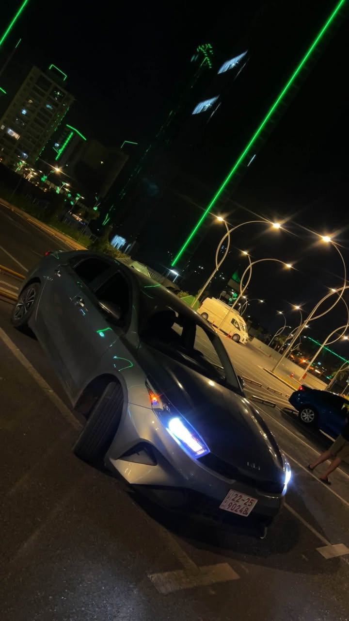 النوع: KIA FORTE
الفئة: نص فول 
الموديل:2023
محركك:V4
نوع الوقود:بانزين 
الرقم: اربيل جديد  
مسافه مقطوعه:16000 M
مكان. السيارة موصل
السعر :140وبيها مجال 
للتواصل :***********واتساب
