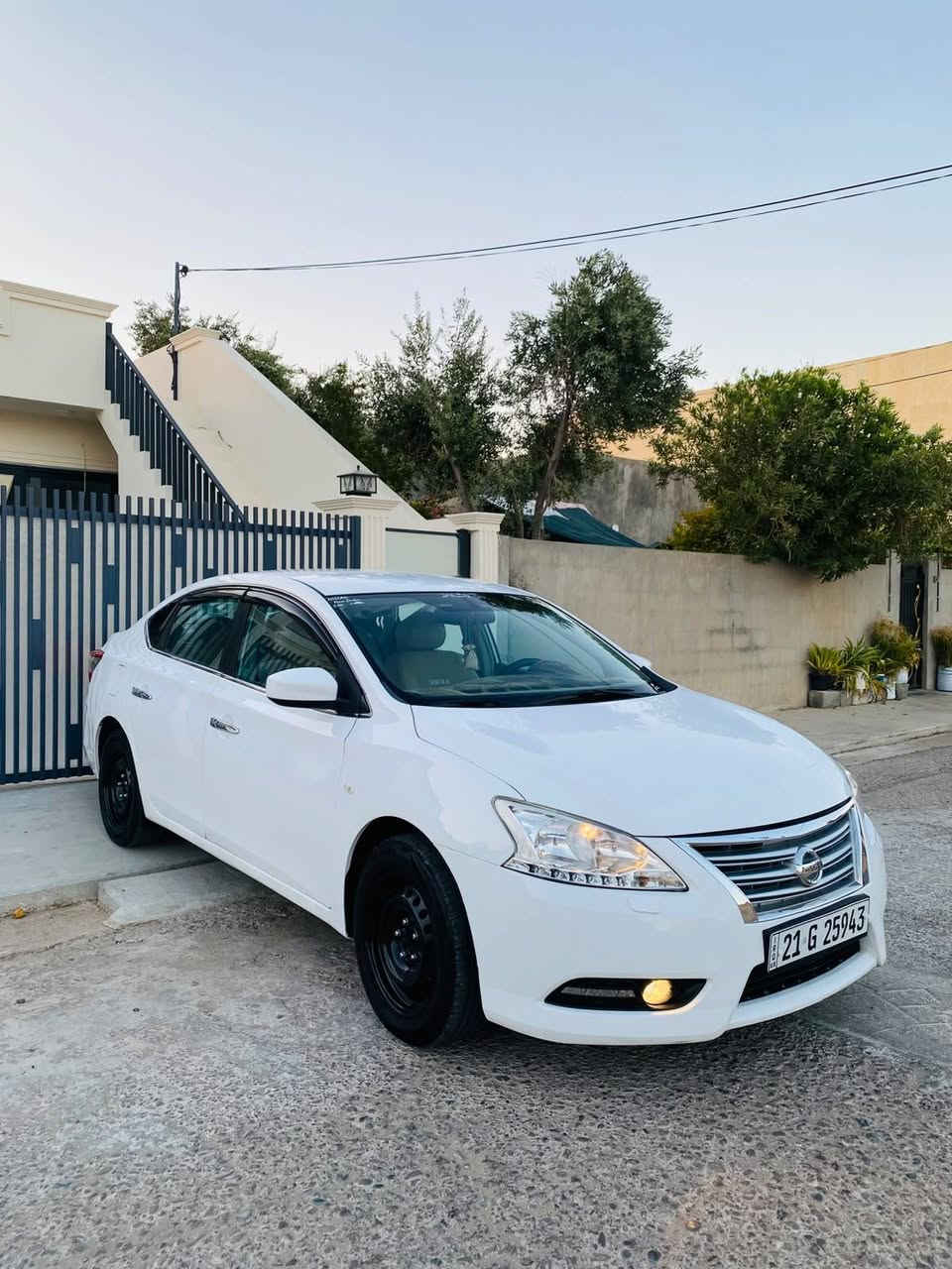 السلام علیکم
نیسان سینترا 2019خلیجی صفر شریکە
سنویە مدد لغایە2029
بدون صبوغ صور صونر موجود
ماشیە 128کم حقیقی
باسمی وکالە او تحویل نفس وقت
محرک و کیر و تبرید و صدر و کهرابایات بشرط
سیرفز عام جدید مابی الف دینار نقص 
رقم موبایل ***********مکان کفری
