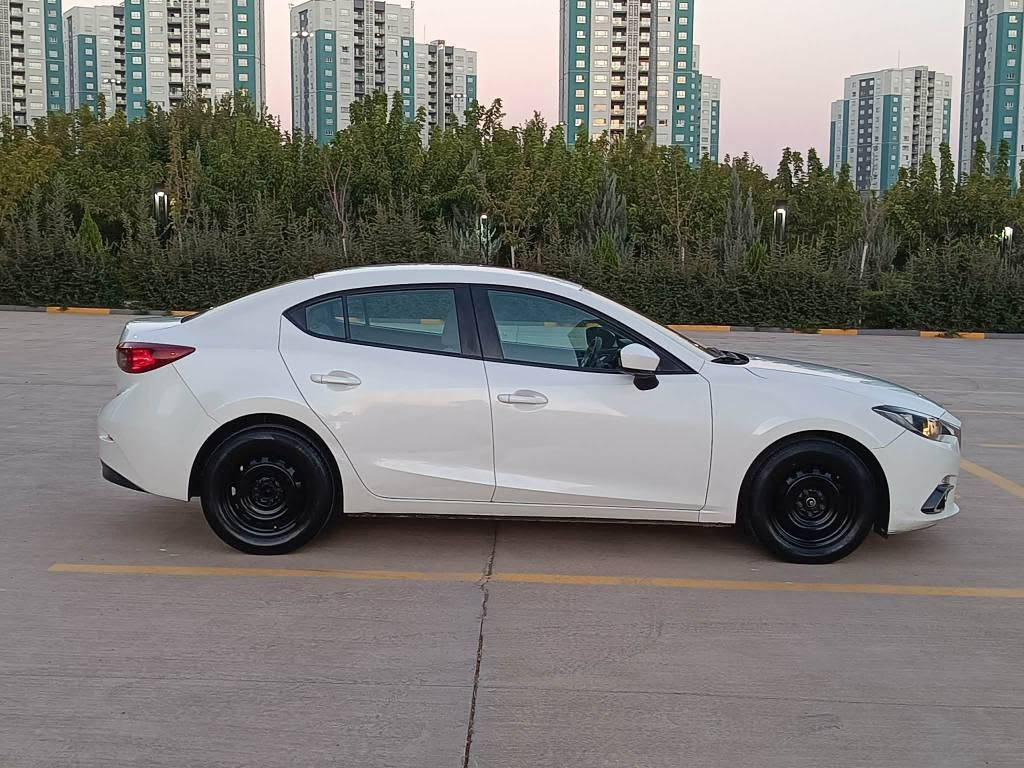 مازدا  3   2015       mazda  
***********
مواسەفات خلیجی سفری کوردستان 
سپی بێ بۆیاخ  بێ دەعم و لێ دراوی دەعامیش بۆیاخی نیە 
سۆنەرەکەی دانراوە
بەسمە  abs ناوزەرد 
گێڕو مەکینەو تبریت بەشەرت 
سنوی هەتا 2029  تازەیە تحویلو غرامە بەشەرت

***********
سلیمانی راپەرین
107$ کەمیک مامەڵە السليمانية, العراق

