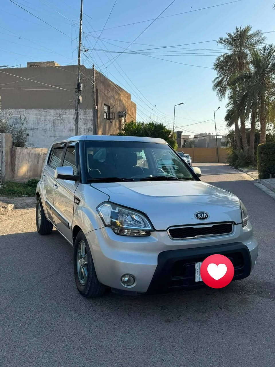 السلام عليكم كيا صول وارد امريكي للبيع موديل 2013 محرك gdi 1600 السيارة بيها بنيد و جاملغ السايق مصبوغ  ، السيارة كير و مكينة و تبريد وحدادية مكفول ، السيارة جاهزة من كلشي واستخدام شخصي 
1- بصمة تشغيل
2-تشغيل عن بعد 
3- اشارة ترحيب
4- تخم تاير جديد
5- رقم بابل الماني
6- دوشمة جديدة تختلف عن الصور
7- تحكم ستيرن جهتين
8-شاشة اندرويد كبيرة
9- كامرة دوار
10- كروس تثبيت سرعة
11- مانع انزلاق
12- ويل كروم

السيارة مكانها ديوانية السعر 90 وبيها مجال

للاستفسار : *********** الي مو شراي لا يتصل
