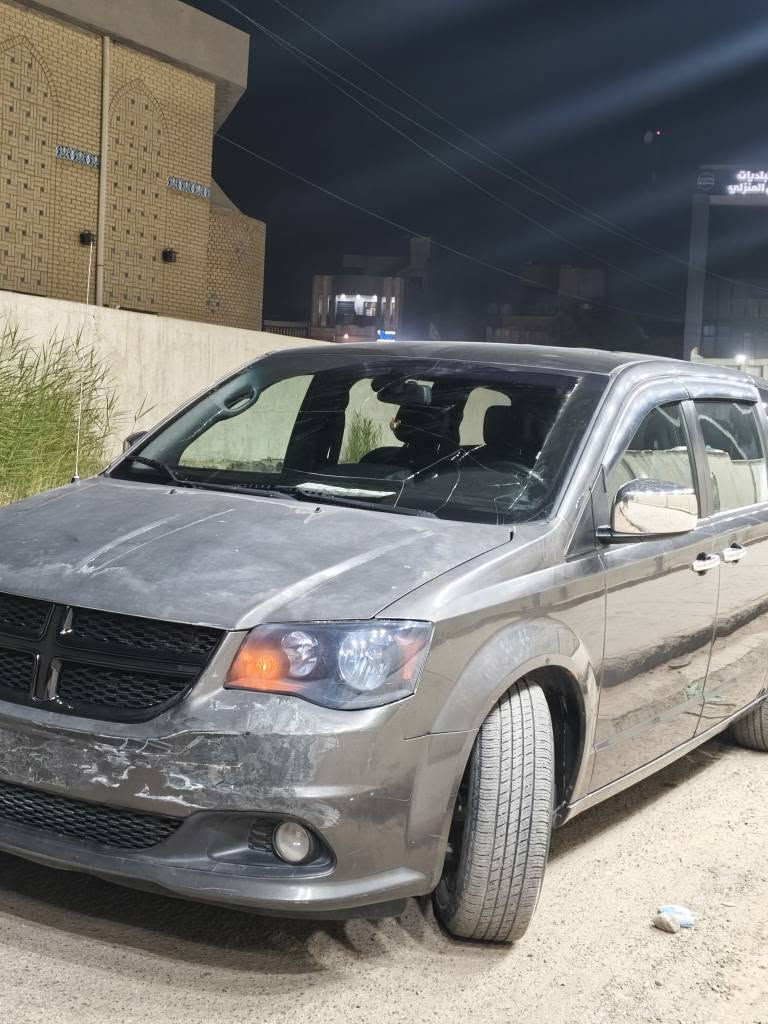 دوج كرفان ٢٠١٩ جيتي وموصفات الجيتي معروفه حادثها جاملغ وبنيد وداخل العراق بيها قبق جنطه مبدل بدون دوخل وسونار كدامك والسياره كير مكينه خير من الله التفيده يتصل *********** وسعر سياره ١٤٠ ويها مجال  وشوف سونارها يله تخابر وترهم مراوس بفورتي  عنوان بغداد بلديات بغداد, العراق
