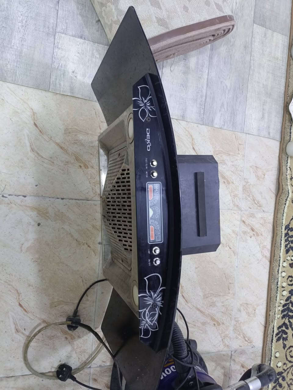 غراض منزليه للبيع
تحليه ماء مكنسه شافطه مطبخ مولد 
***********
اتصل وتدلل
