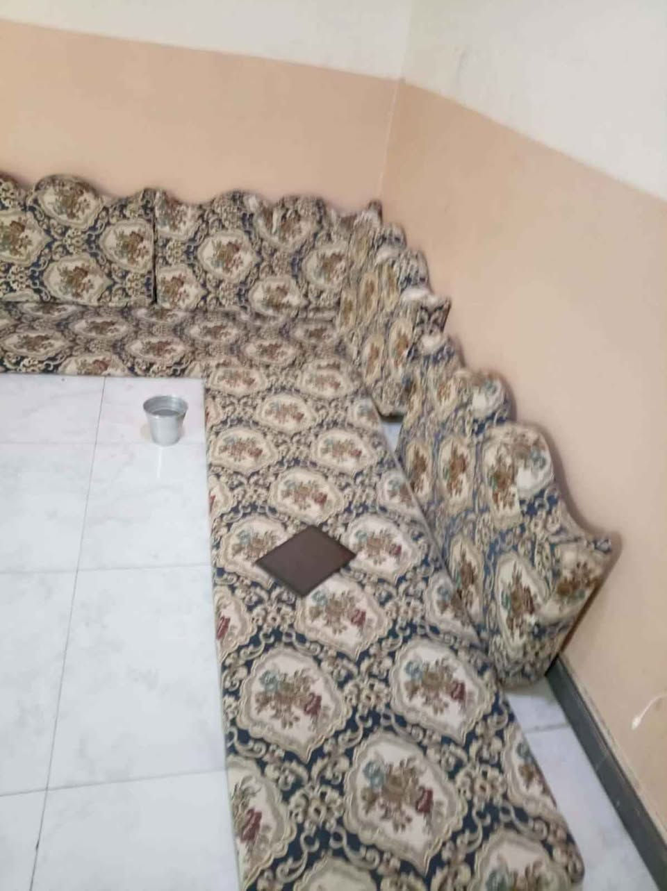 جلسة • بملحقاتها • النجف